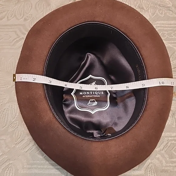 Montique NWOT 100% Wool Brown Fedora with Feather Accent MONTIQUE - Unisex Braided Pinch Fedora with Feathers, Fedora  main image 4